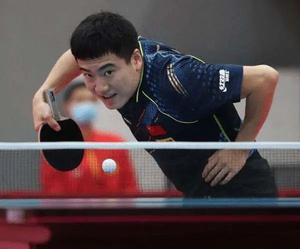 把国足推向 把国足推向